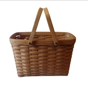 Longaberger Vintage 90s Woven Basket with Handles Excellent